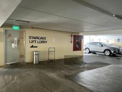 Elias Mall (D18), Retail #550739511